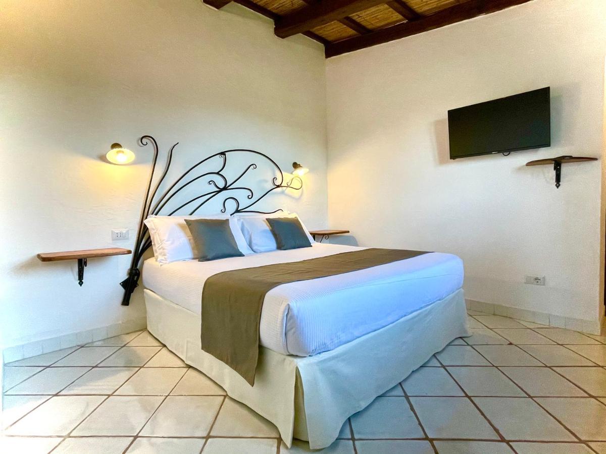 Punta D'Acu Country Resort Arzachena Exterior photo