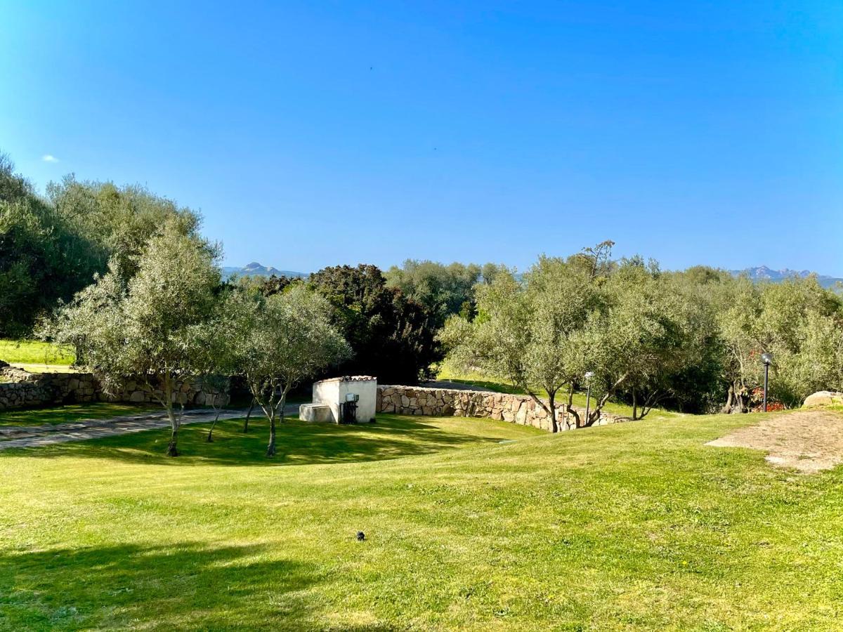Punta D'Acu Country Resort Arzachena Exterior photo